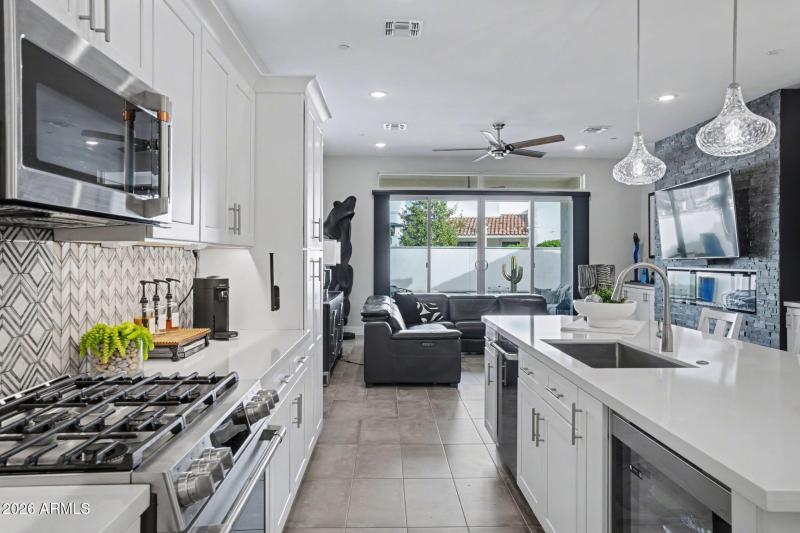 11-web-or-mls-Untitled-16