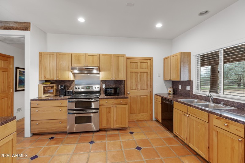 Lots of Counter Space