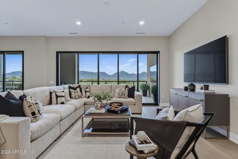 05_19355_N_73rd_Way5_mls