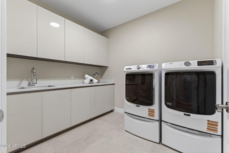 43_19355_N_73rd_Way43_mls