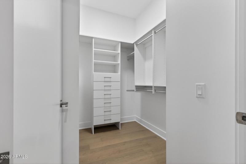 62_19355_N_73rd_Way62_mls