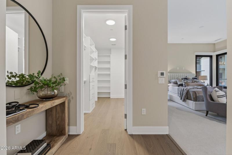 63_19355_N_73rd_Way63_mls