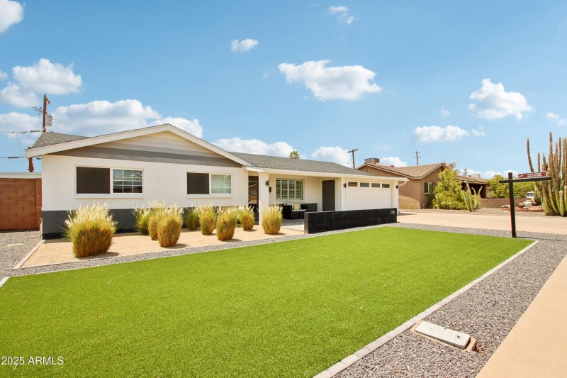 3-print-E Latham St-S1507-003