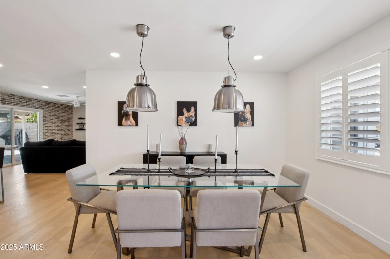 10-print-E Latham St-S1507-010