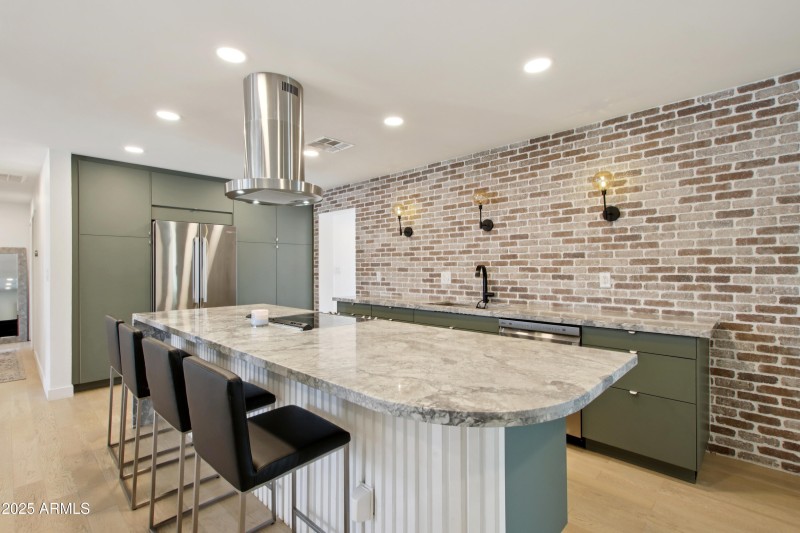 13-print-E Latham St-S1507-013