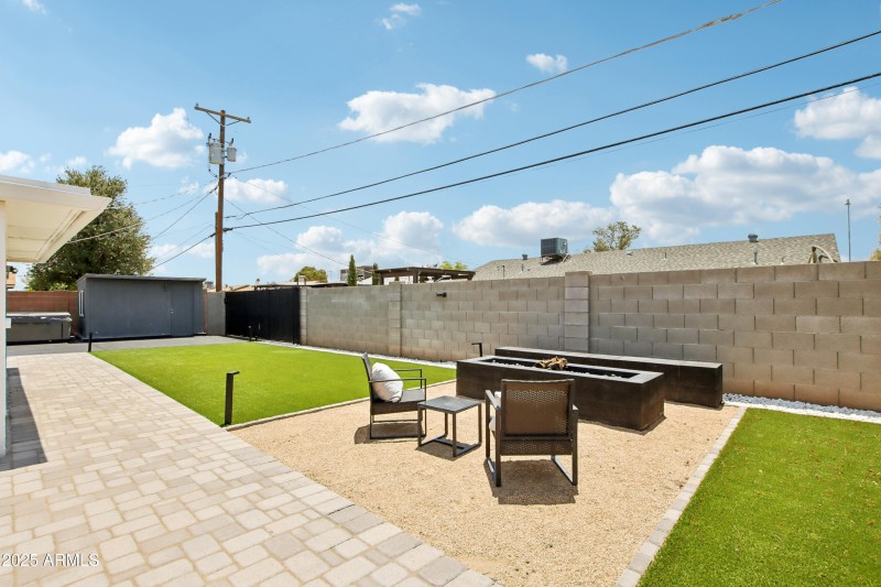 33-print-E Latham St-S1507-034