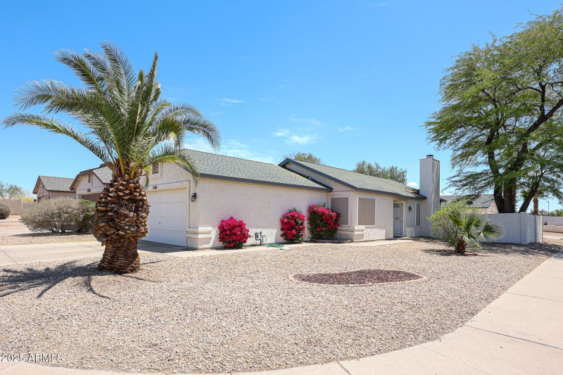 8521 W Mauna Loa Peoria, AZ