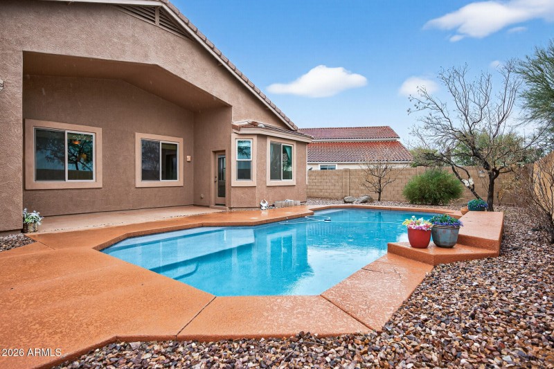 Pool & Patio