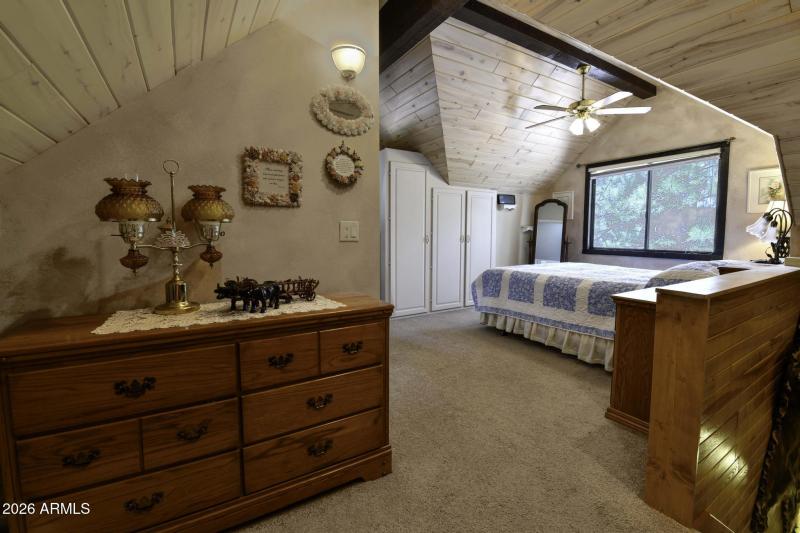 Upstairs bedroom/loft