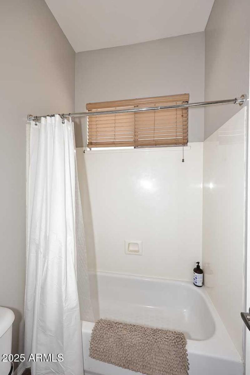 Hall Bath-tub