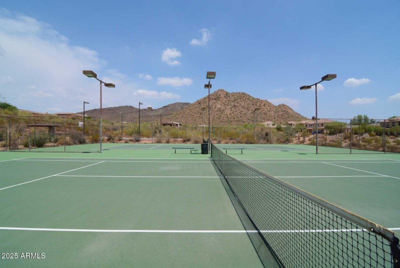 Tramonto Park-Lighted Tennis Courts