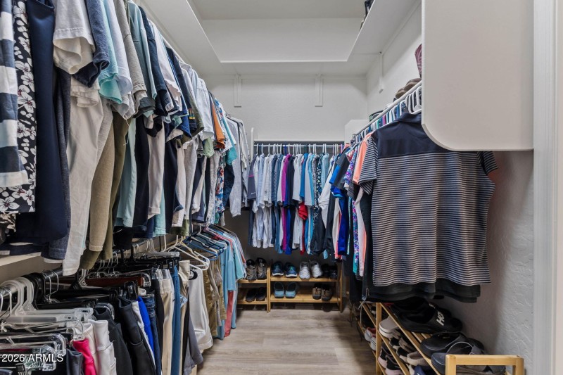 41-Primary Closet (1)