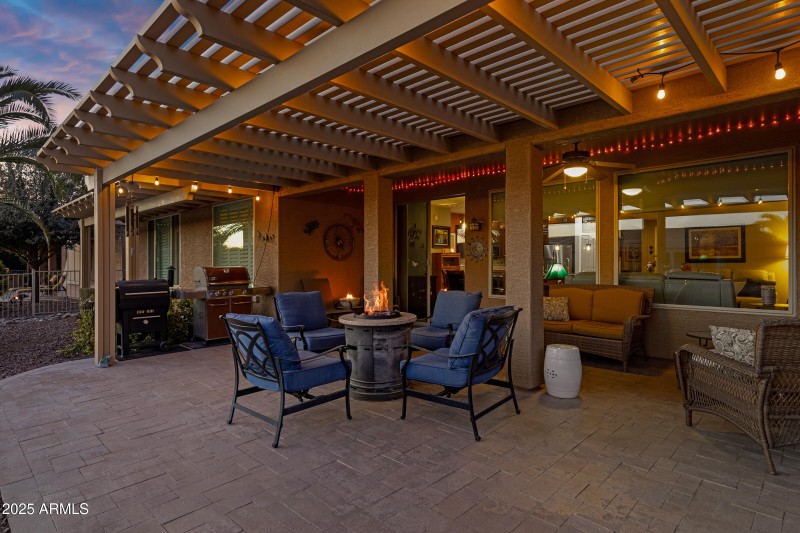 42585 W Heavenly Pl-63