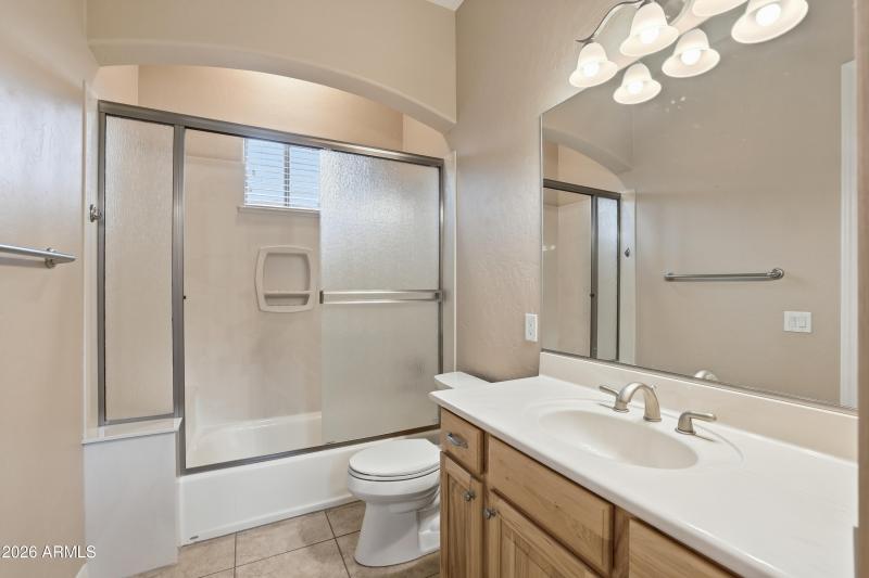 2nd Bathroom