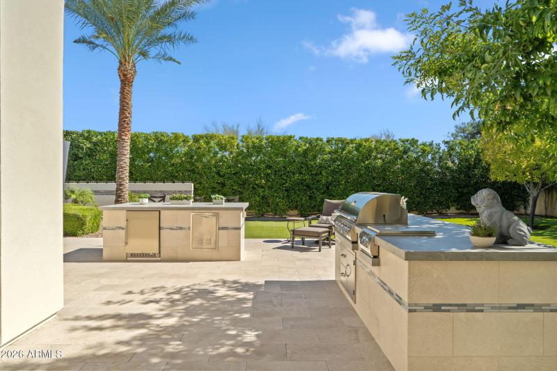 Perfect Out Door Kitchen!