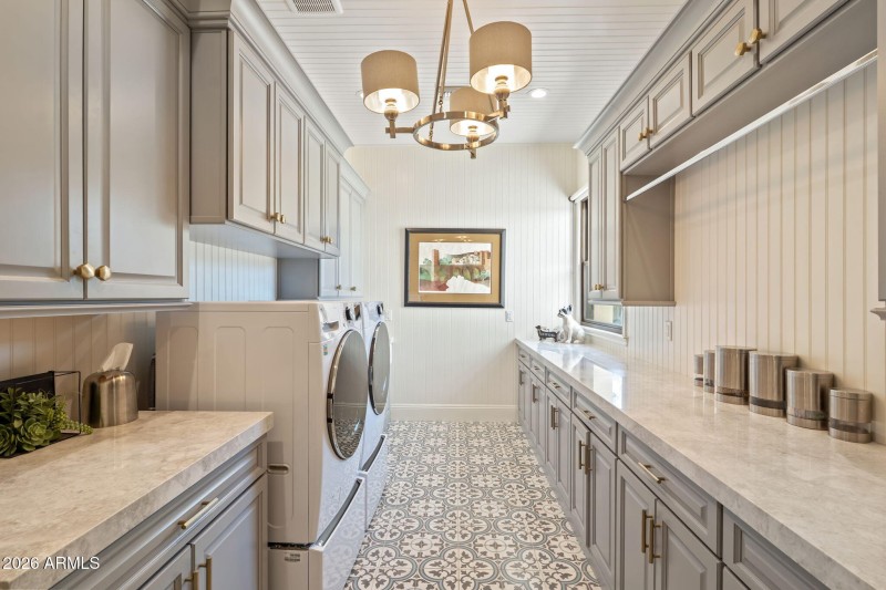 The Cutest Laundry Room!