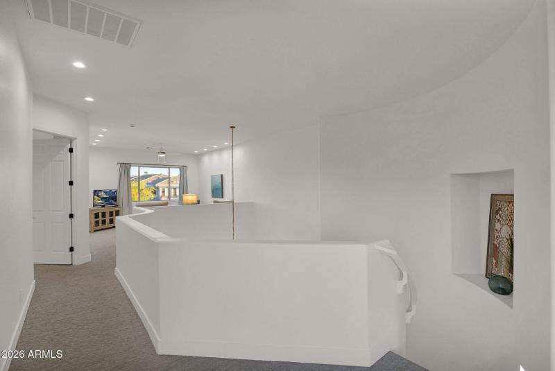 Split bedroom floor plan