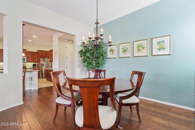 18-web-or-mls-N 129th Dr-016