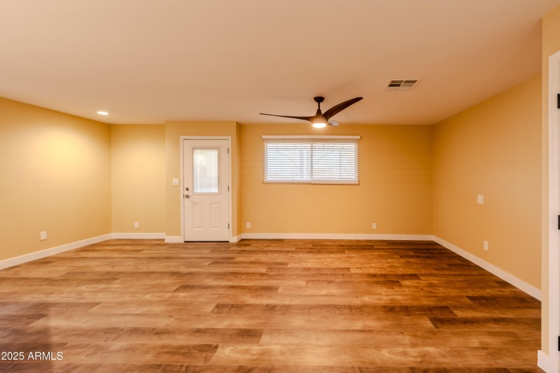 10201 -N-99th ave #165-NIC_5145-HDR