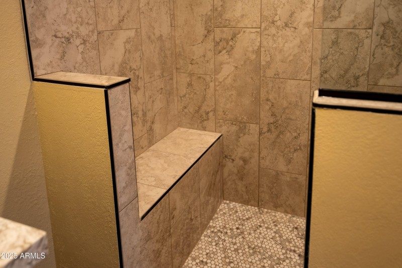 10201 -N-99th ave #165-NIC_5298