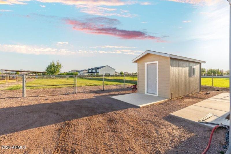 084_151-web-or-mls-dsc05544-hdr-edit_17