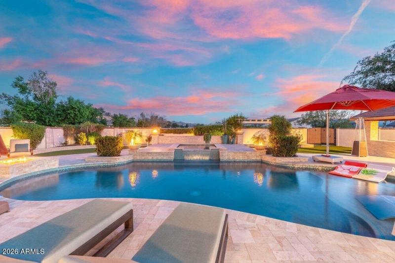 089_158-web-or-mls-dsc05565-hdr-edit_316