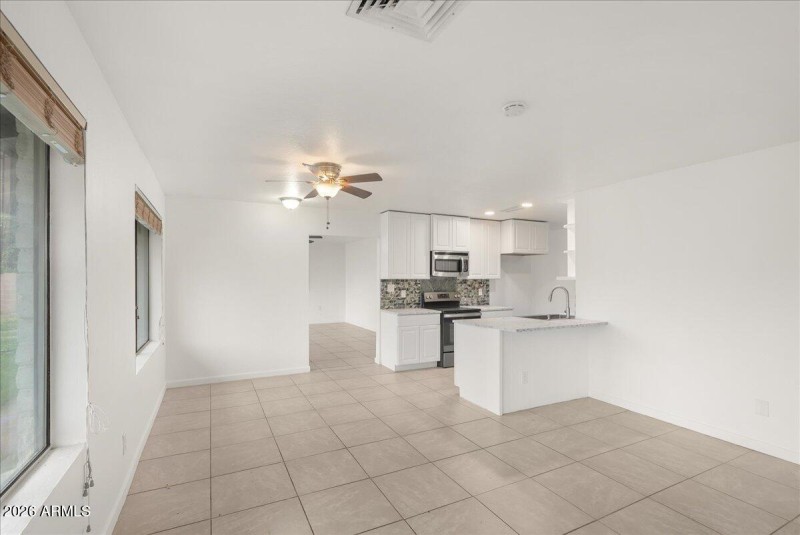 12-6909 W Georgia Ave_RedHogMedia - Copy