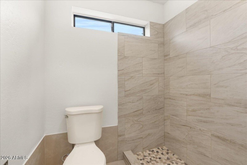 23-6909 W Georgia Ave_RedHogMedia - Copy