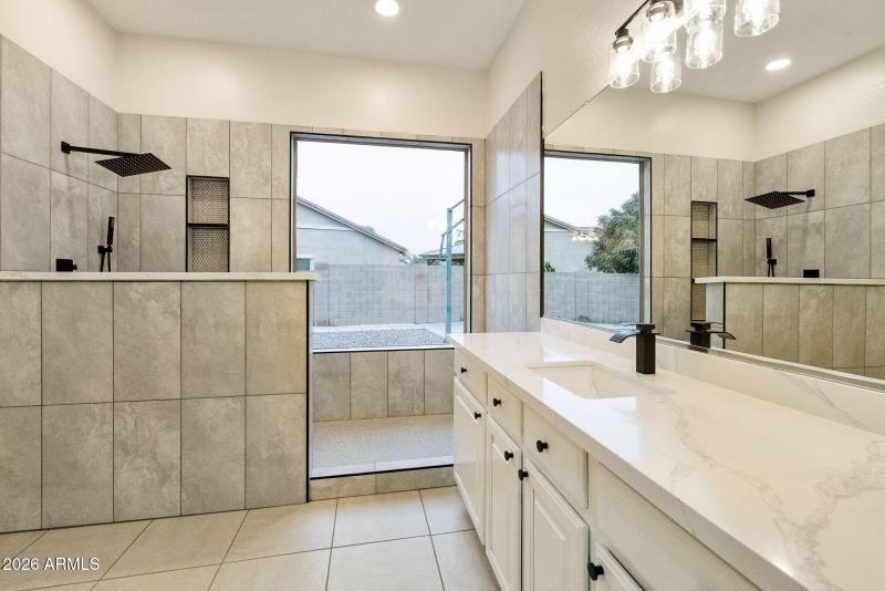 31-web-or-mls-DLB_2807