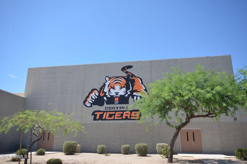 64-web-or-mls-ZDSC_8435