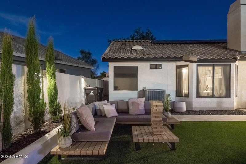 135-web-or-mls-_DSC2211-HDR