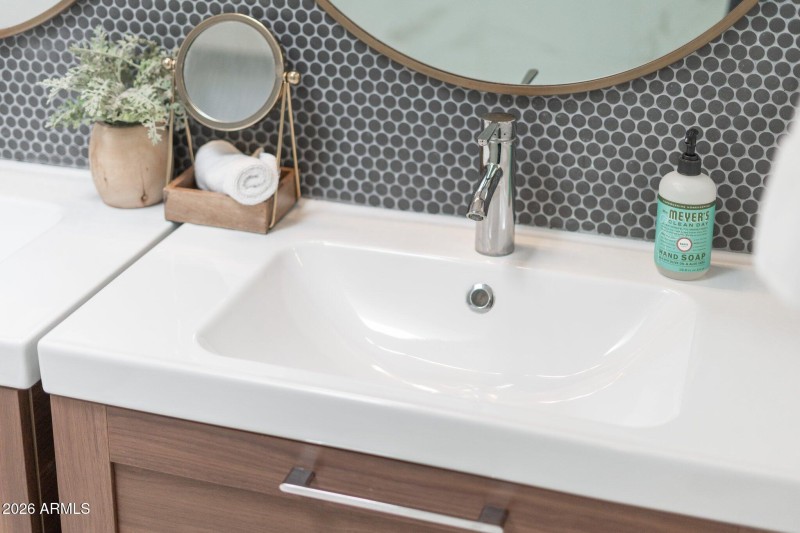 82-web-or-mls-DSC07088