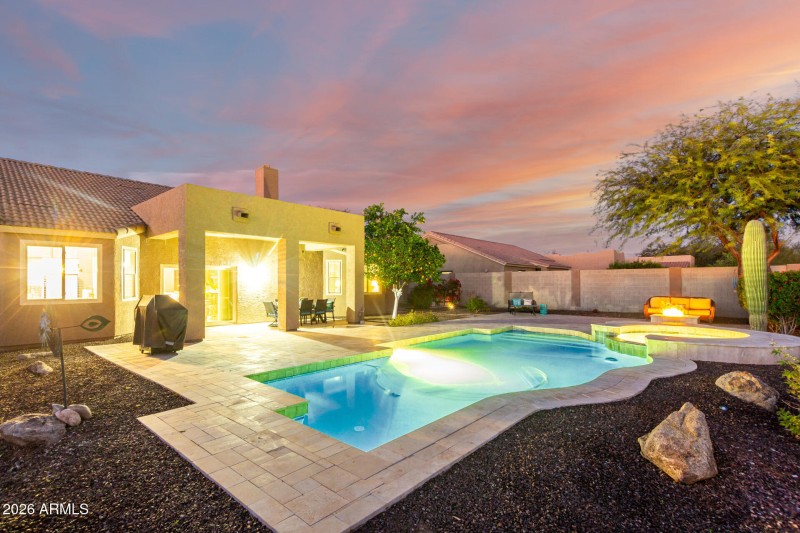 4619 E Sierra Sunset Trl