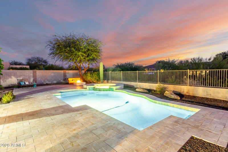 4619 E Sierra Sunset Trl