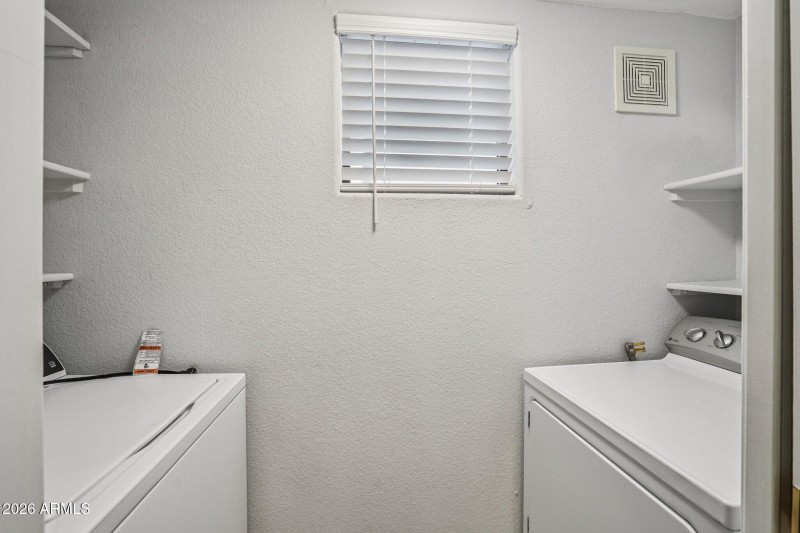 17-web-or-mls-N Saguaro Blvd-S0801-017