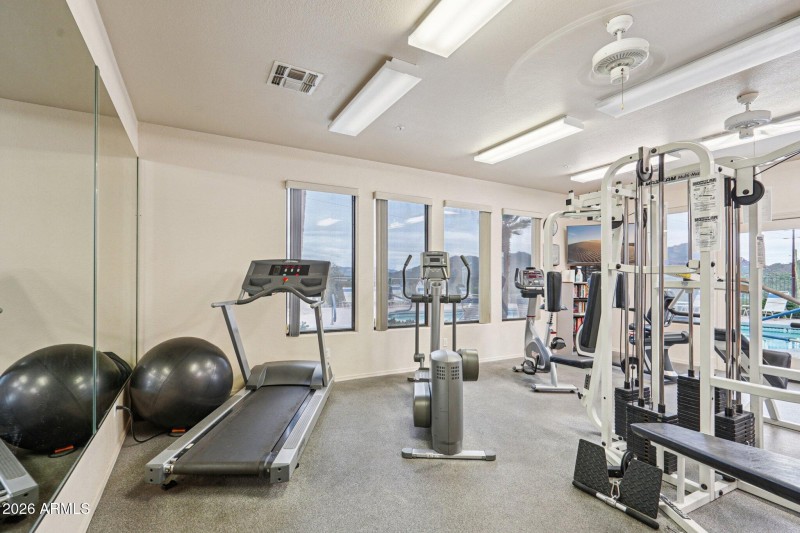 35-web-or-mls-N Saguaro Blvd-0801-905