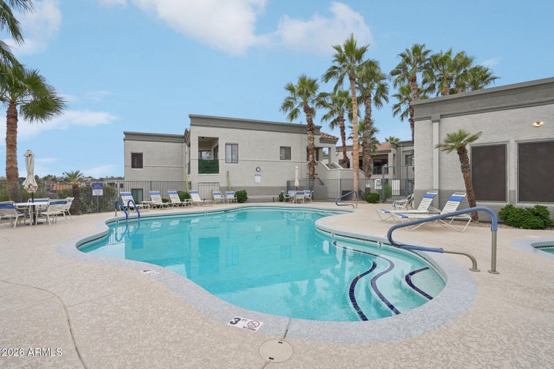 44-web-or-mls-N Saguaro Blvd-0801-914