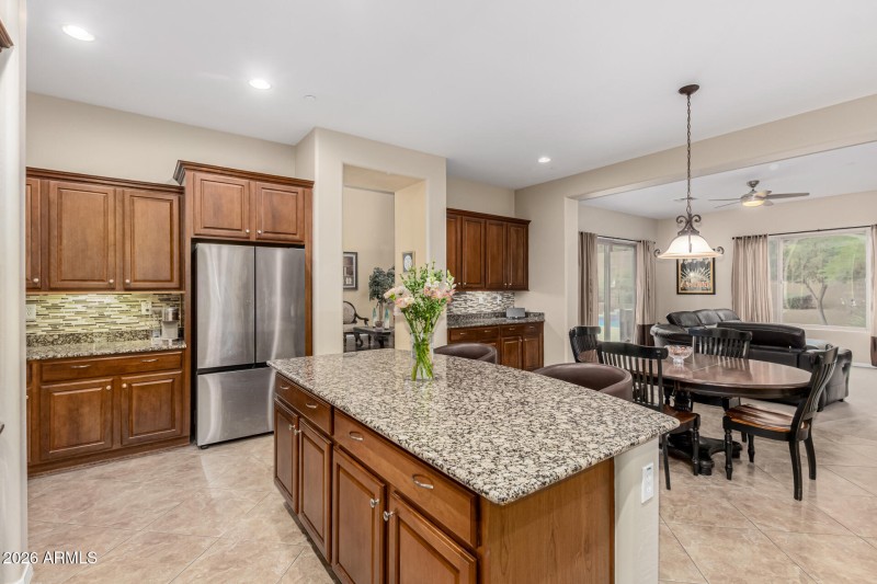 15 - Yellowbird 1806