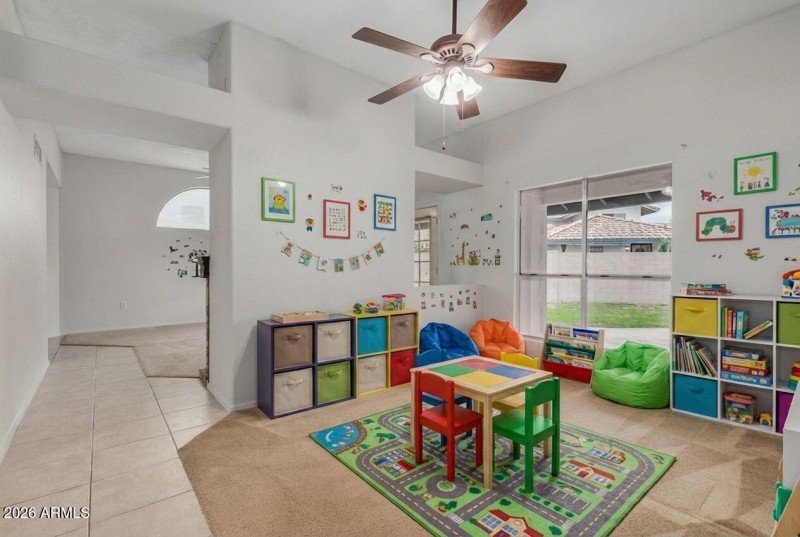 Bonus Room/Den/ Kids room