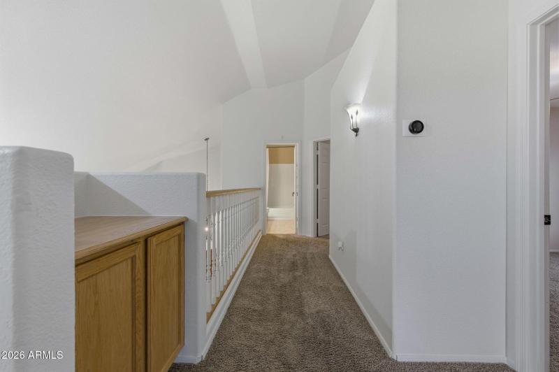 39-web-or-mls-16601 S 15th St-38