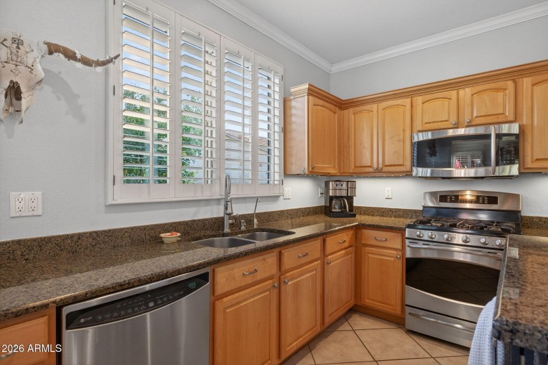 Do Dishes With Your Garden In View