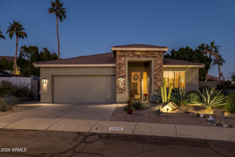 True Single Story With 2209 sf