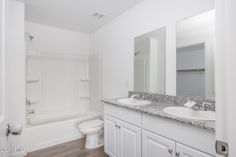 3555 N Kiva - Primary Bath