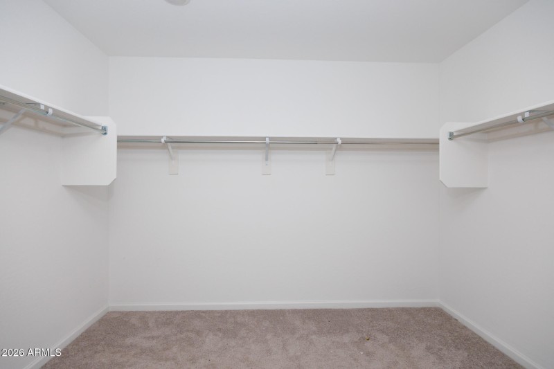 3555 N Kiva - Primary Closet