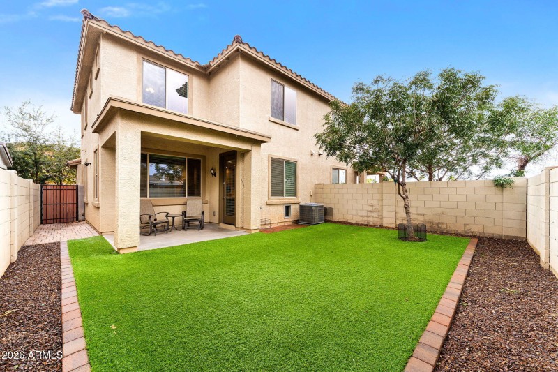 011__2254 E University Dr unit 9