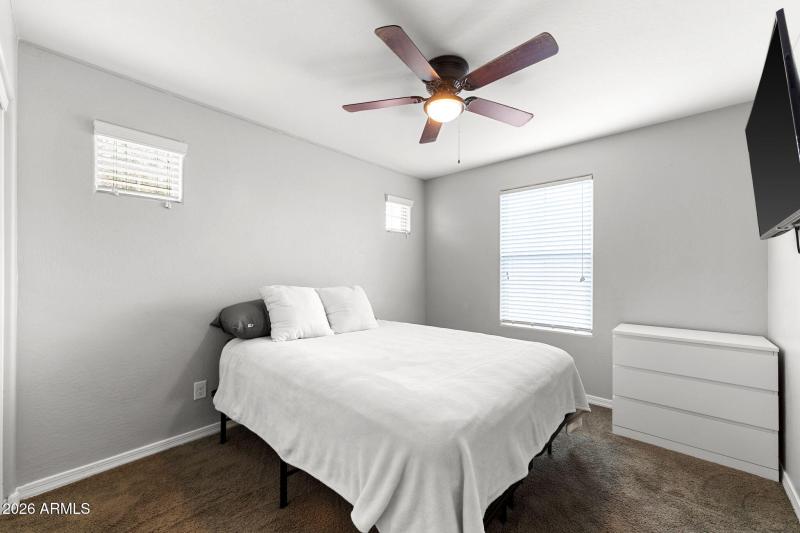 016__2254 E University Dr unit 9