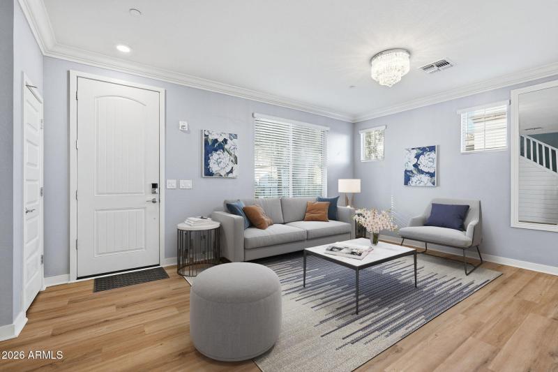 007_ListerPros (Living Room)_VS