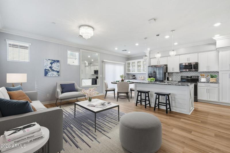 009_ListerPros (Living Room, Dining Area