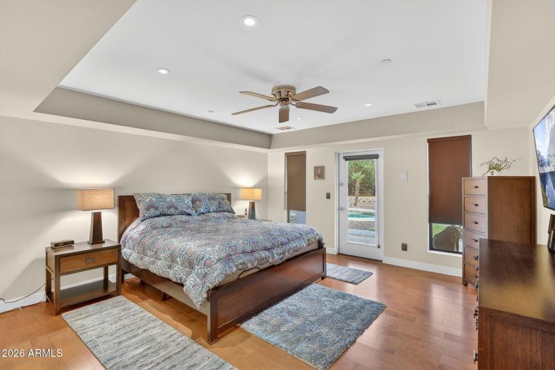 21-web-or-mls-10-Via De La Luna