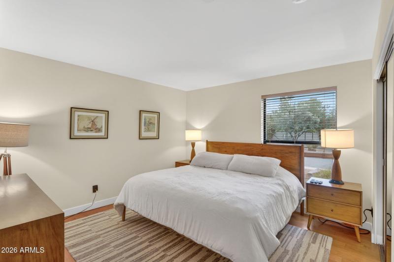 32-web-or-mls-06-Via De La Luna